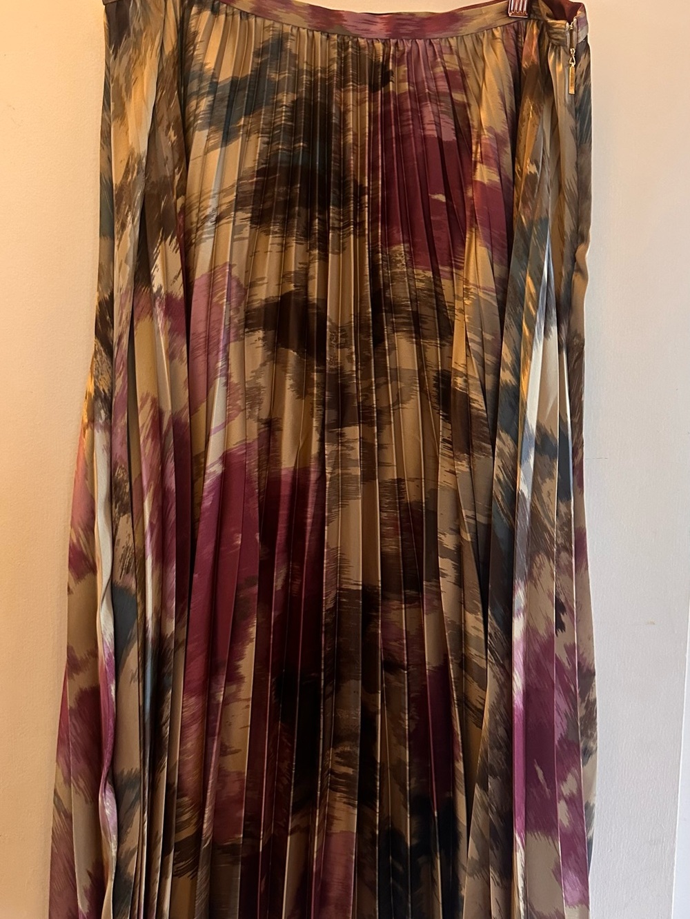 Ralph Lauren Women’s Pleated Satin Midi Skirt Size 12 Multi Color